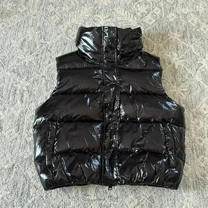 Mono B puffer vest